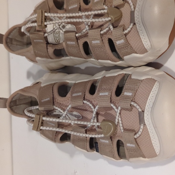 Keen Hyperport H2 Women's Sandals In Birch/Plaza Taupe Size 8 - Picture 10 of 11